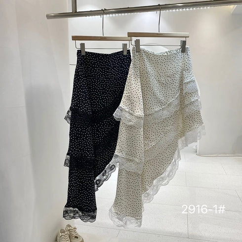 Ladies Vintage Asymmetrical Lacey Border Skirts
